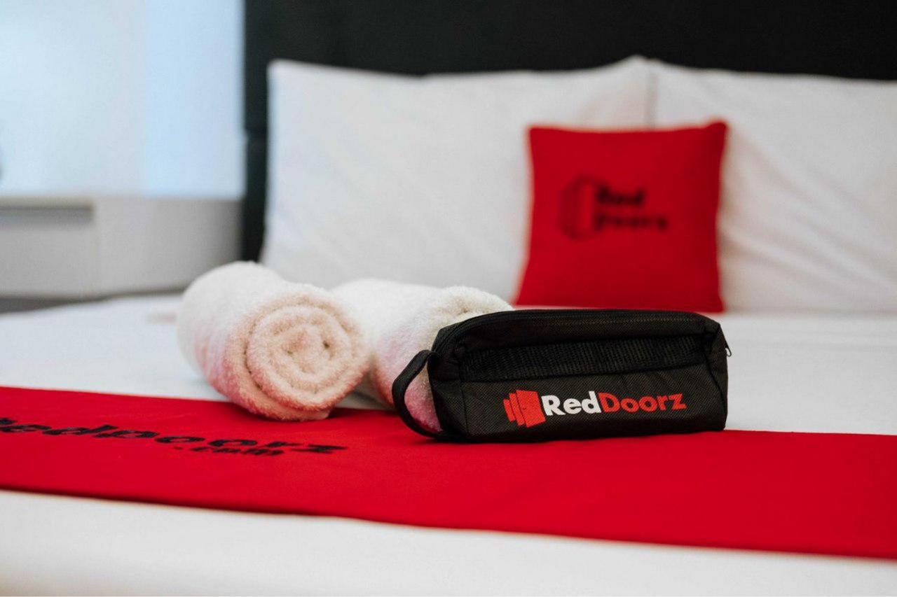 Reddoorz Syariah Near Rs Harapan Bunda Banda Aceh Otel Geutieue Dış mekan fotoğraf